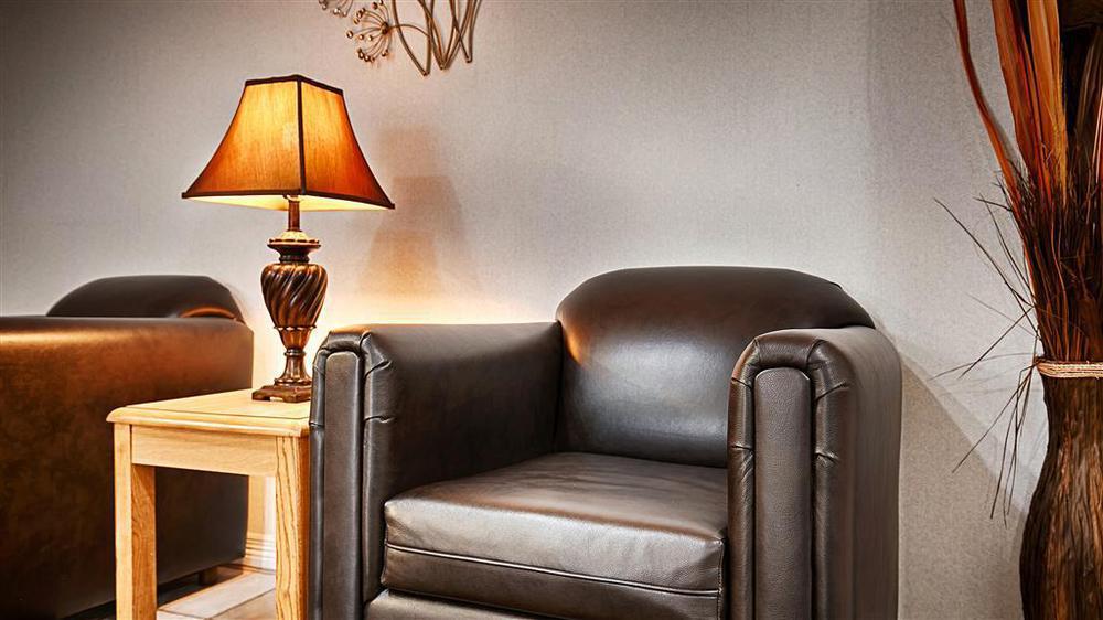 Super 8 By Wyndham Cleburne Motel Interior photo